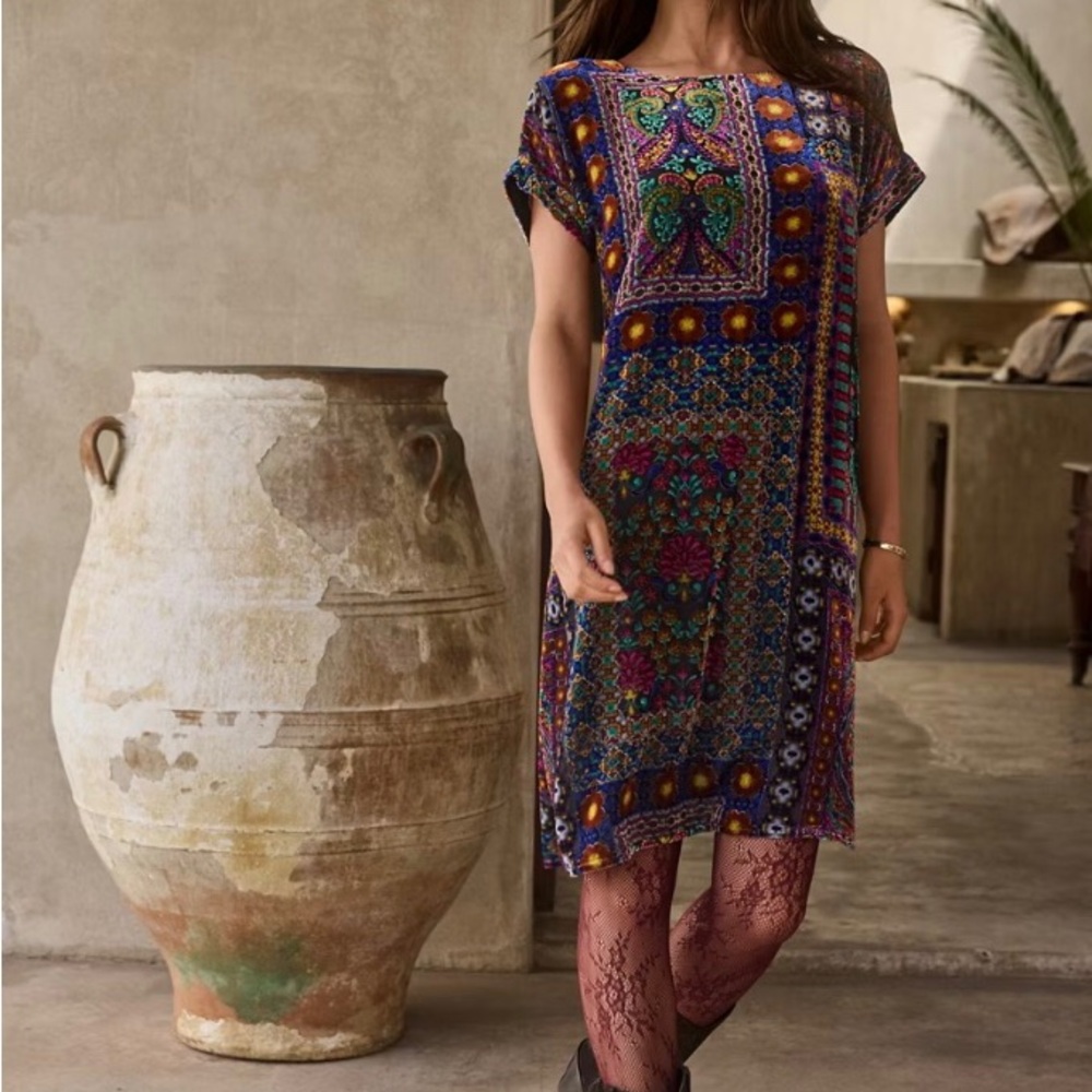 Johnny Was Daiyu Burnout shift Dress NWT  Size Small